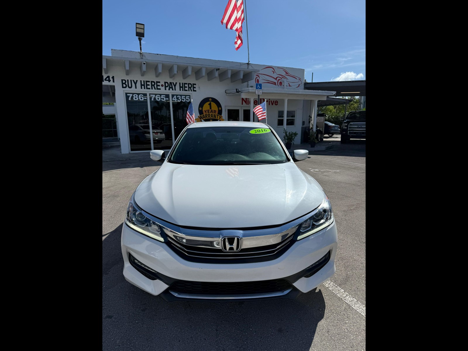 2016 HONDA Accord in Princeton, FL