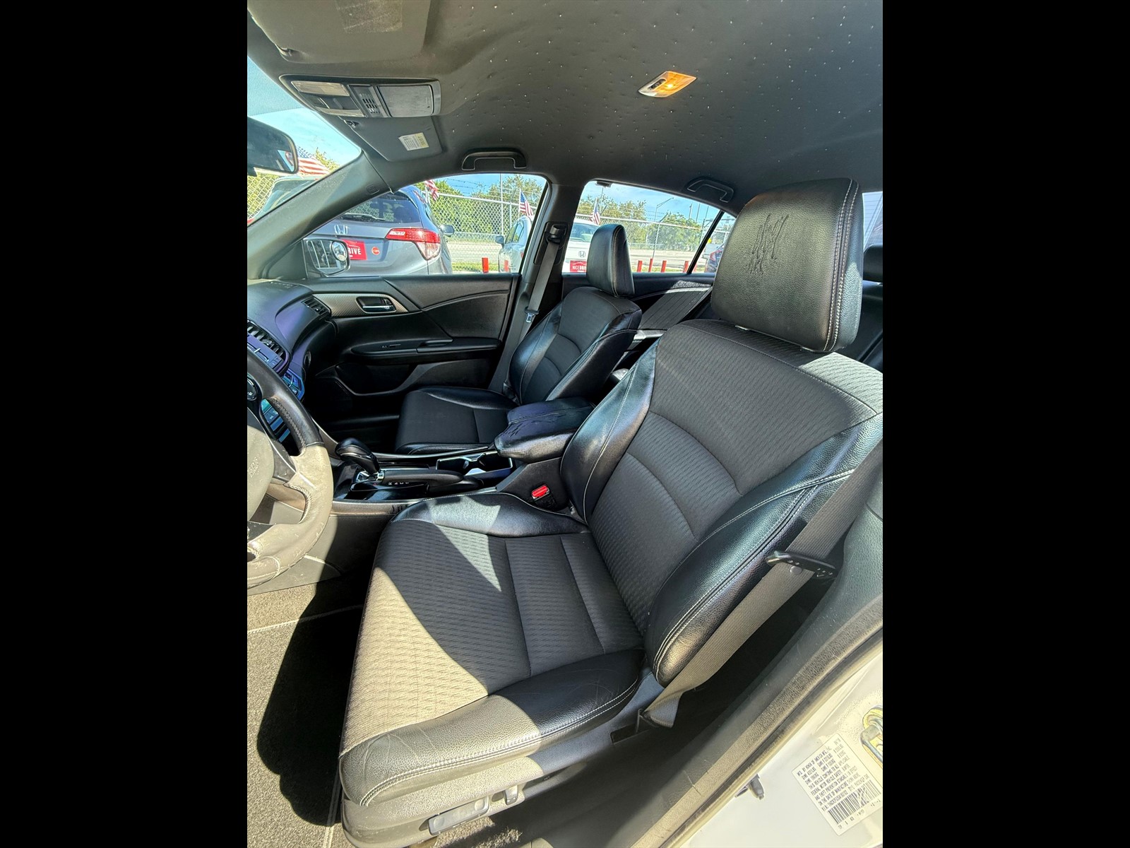2016 HONDA Accord in Princeton, FL