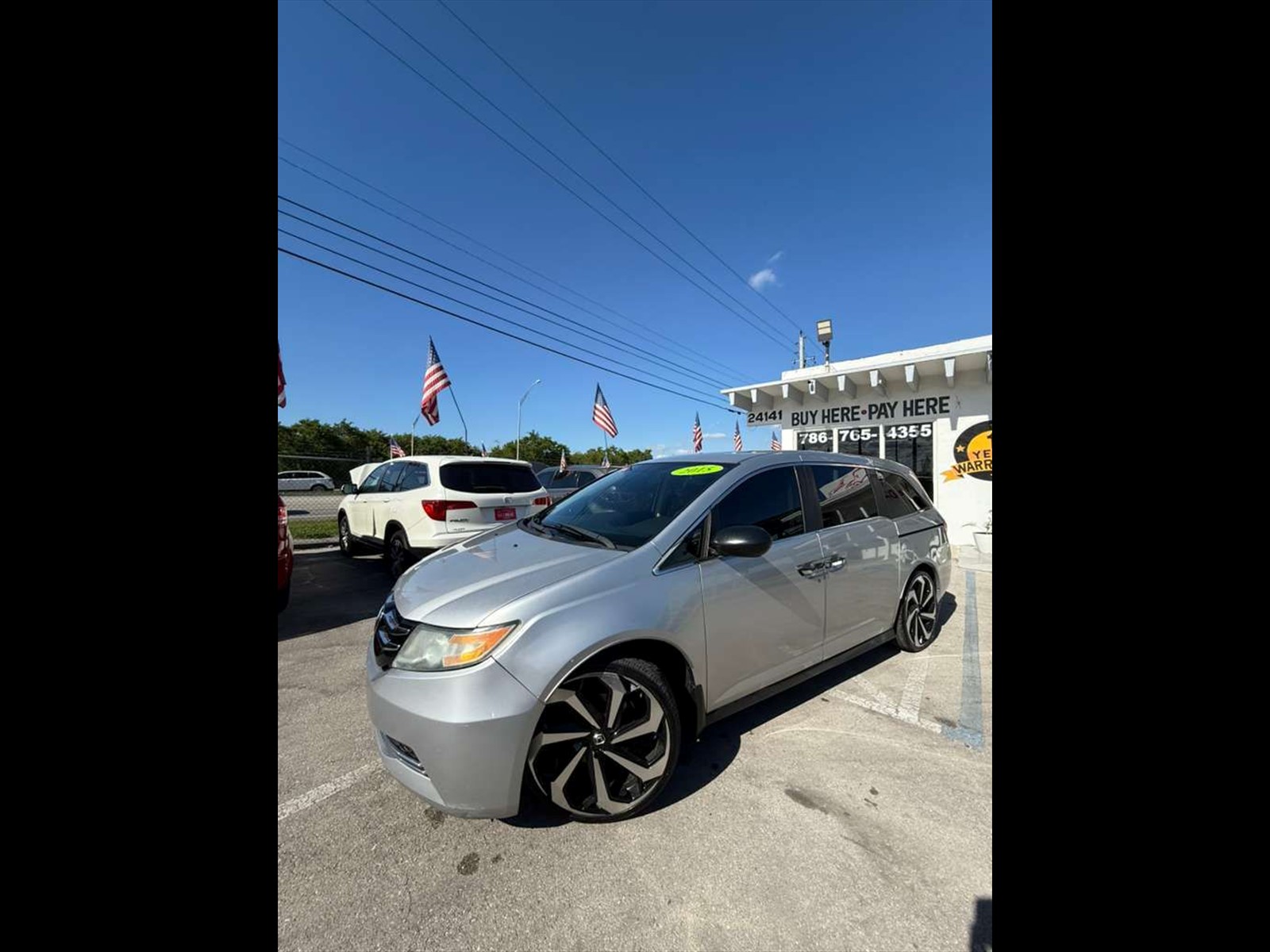 2015 HONDA Odyssey in Princeton, FL