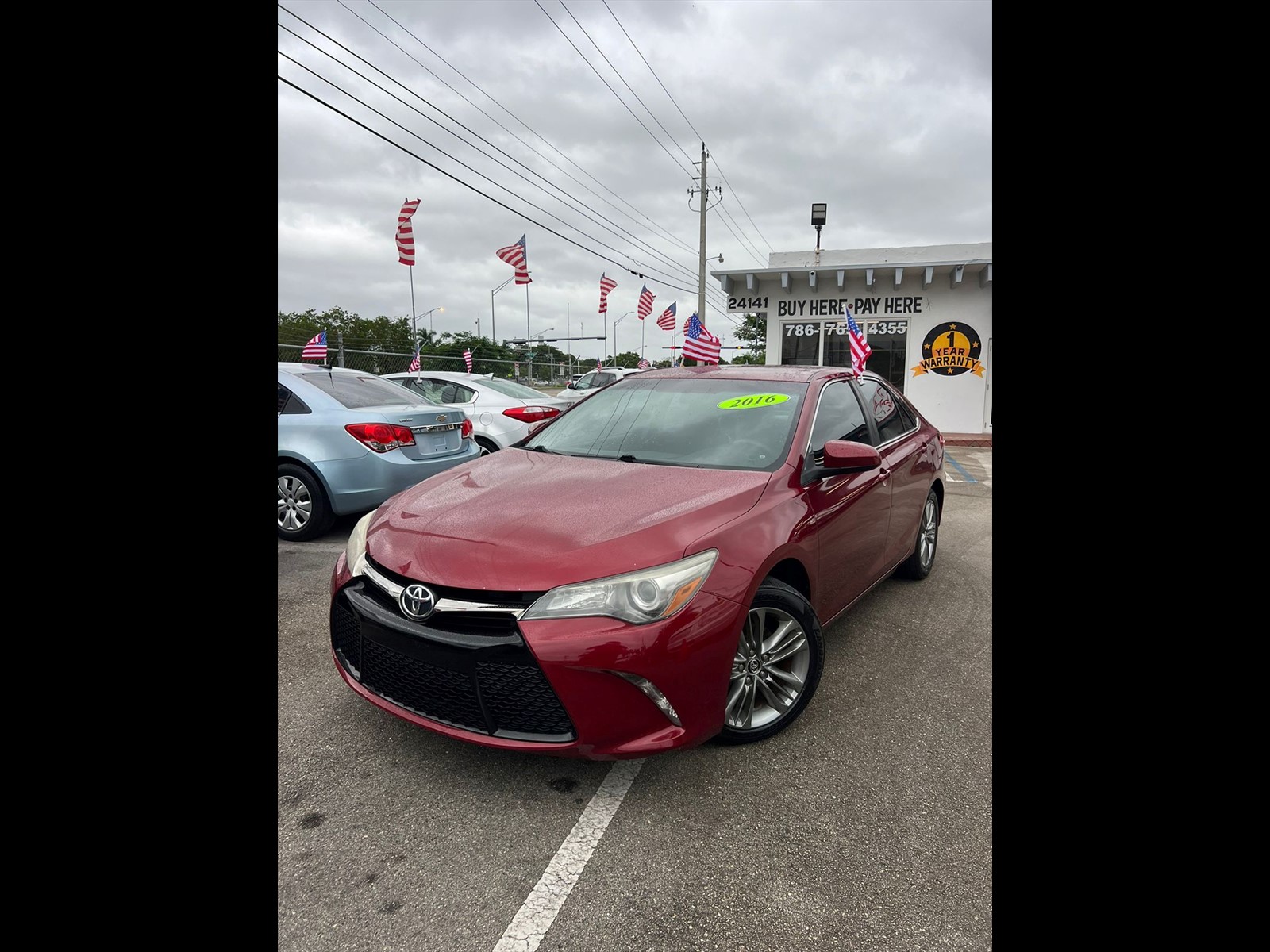 2016 TOYOTA Camry in Princeton, FL