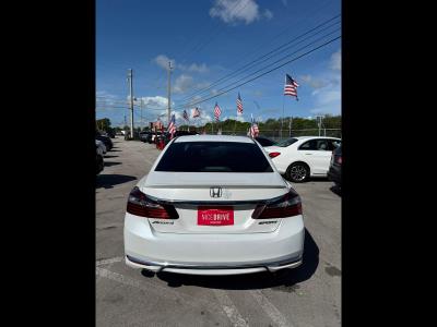 2016 HONDA Accord in Princeton, FL