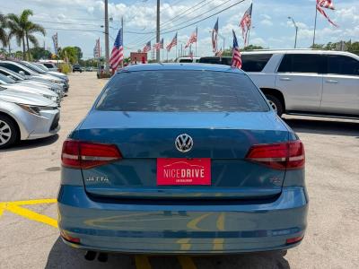 2017 VOLKSWAGEN Jetta in Princeton, FL