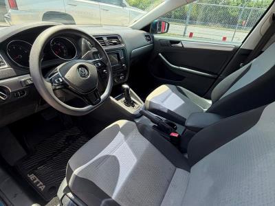 2017 VOLKSWAGEN Jetta in Princeton, FL