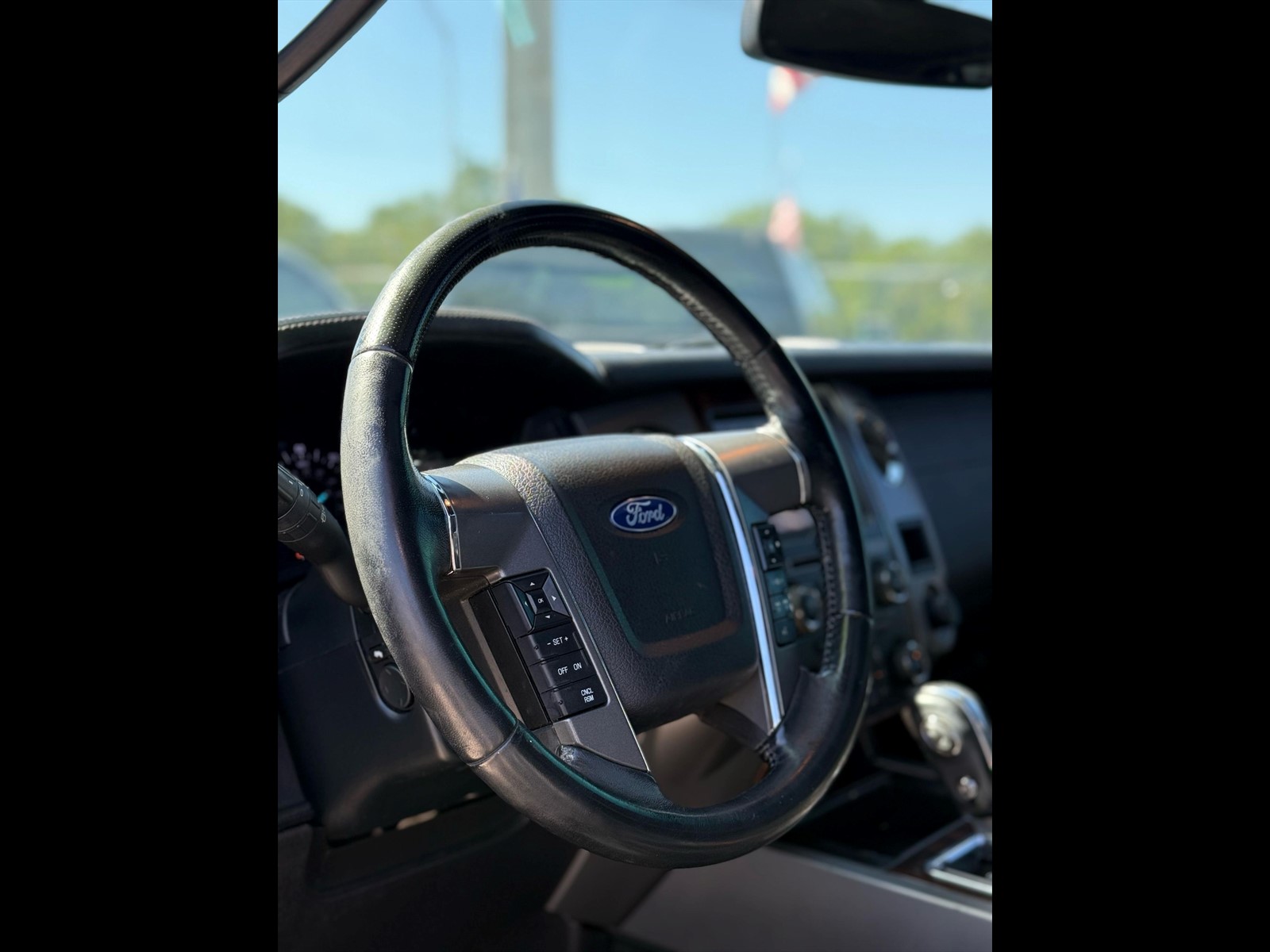 2017 FORD Expedition EL in Princeton, FL