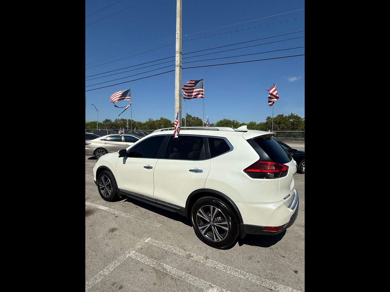 2017 NISSAN Rogue in Princeton, FL