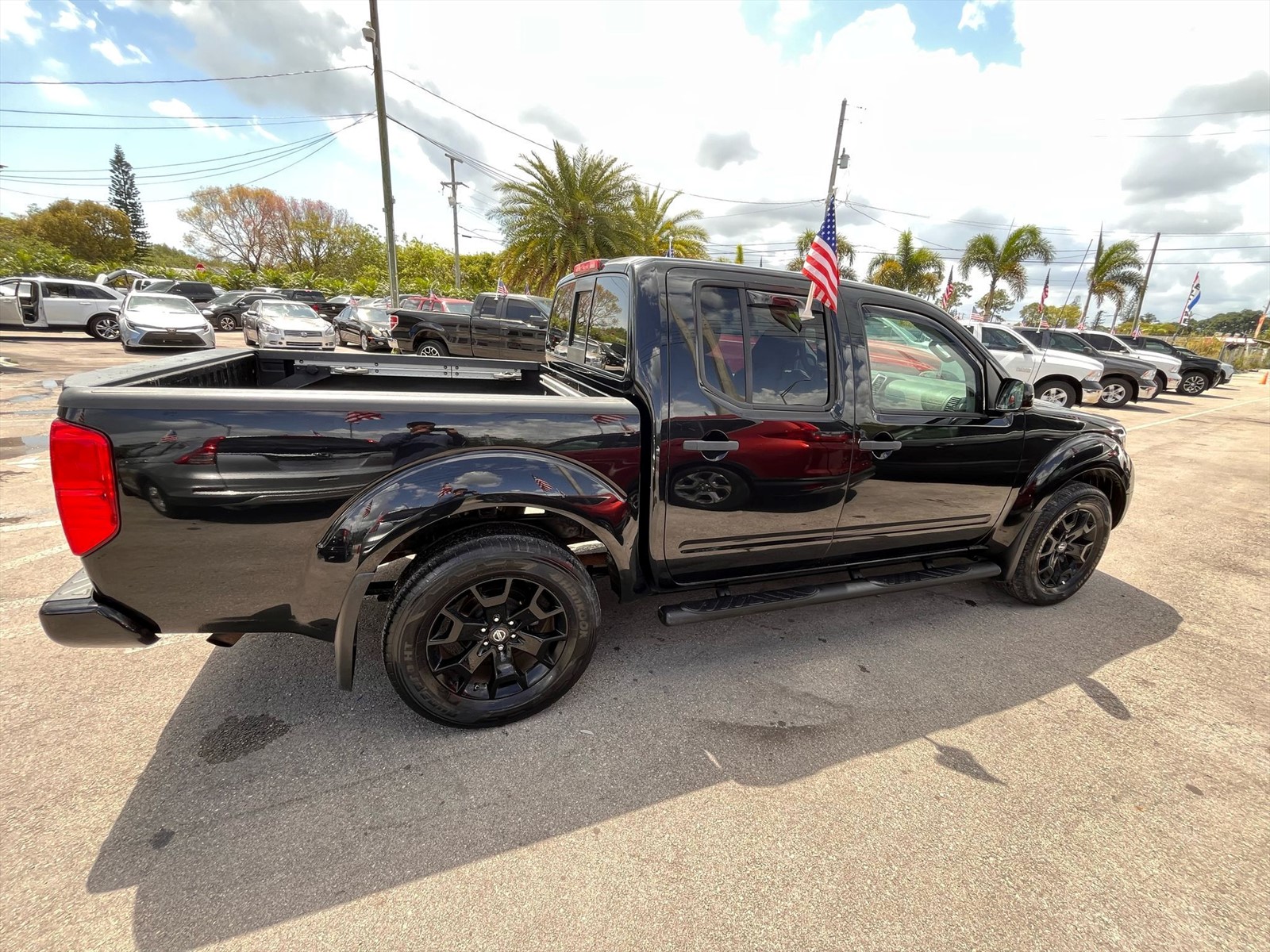 2019 NISSAN Frontier in Princeton, FL