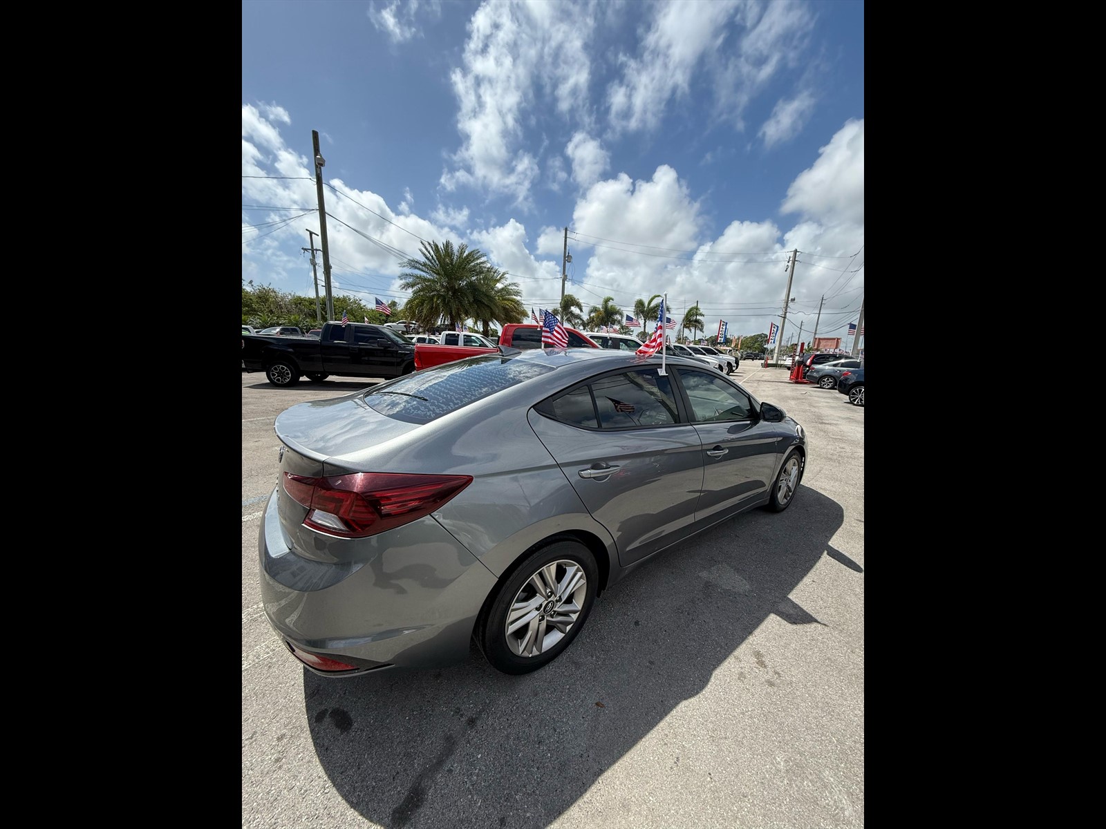 2019 Hyundai Elantra in Princeton, FL