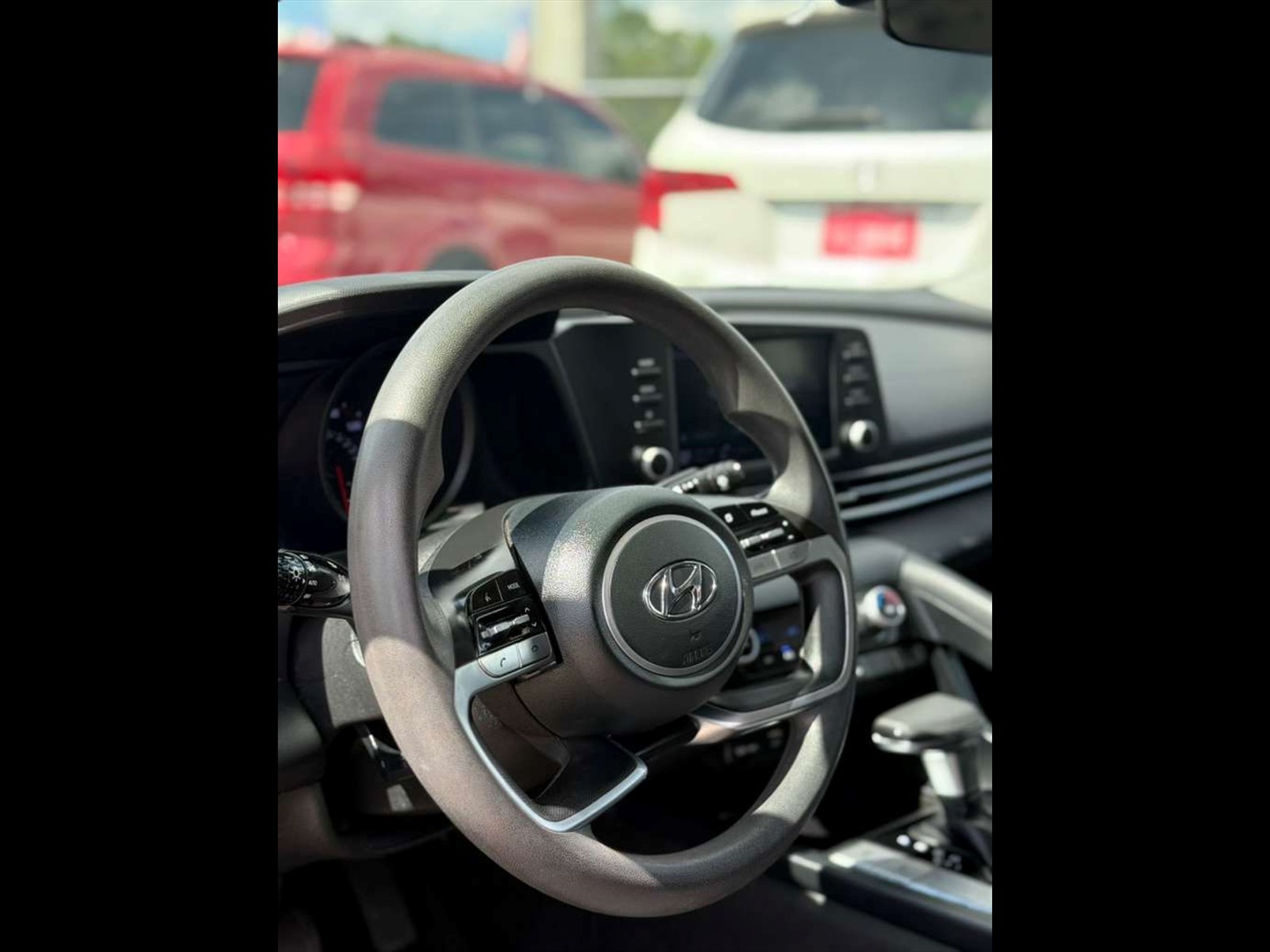 2021 HYUNDAI Elantra in Princeton, FL