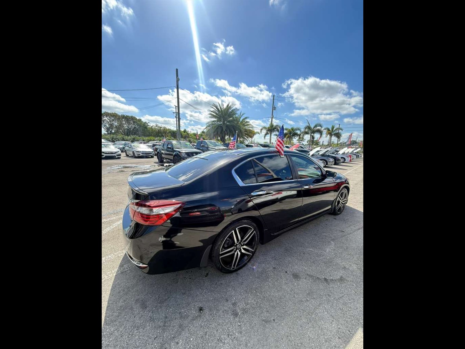 2017 HONDA Accord in Princeton, FL
