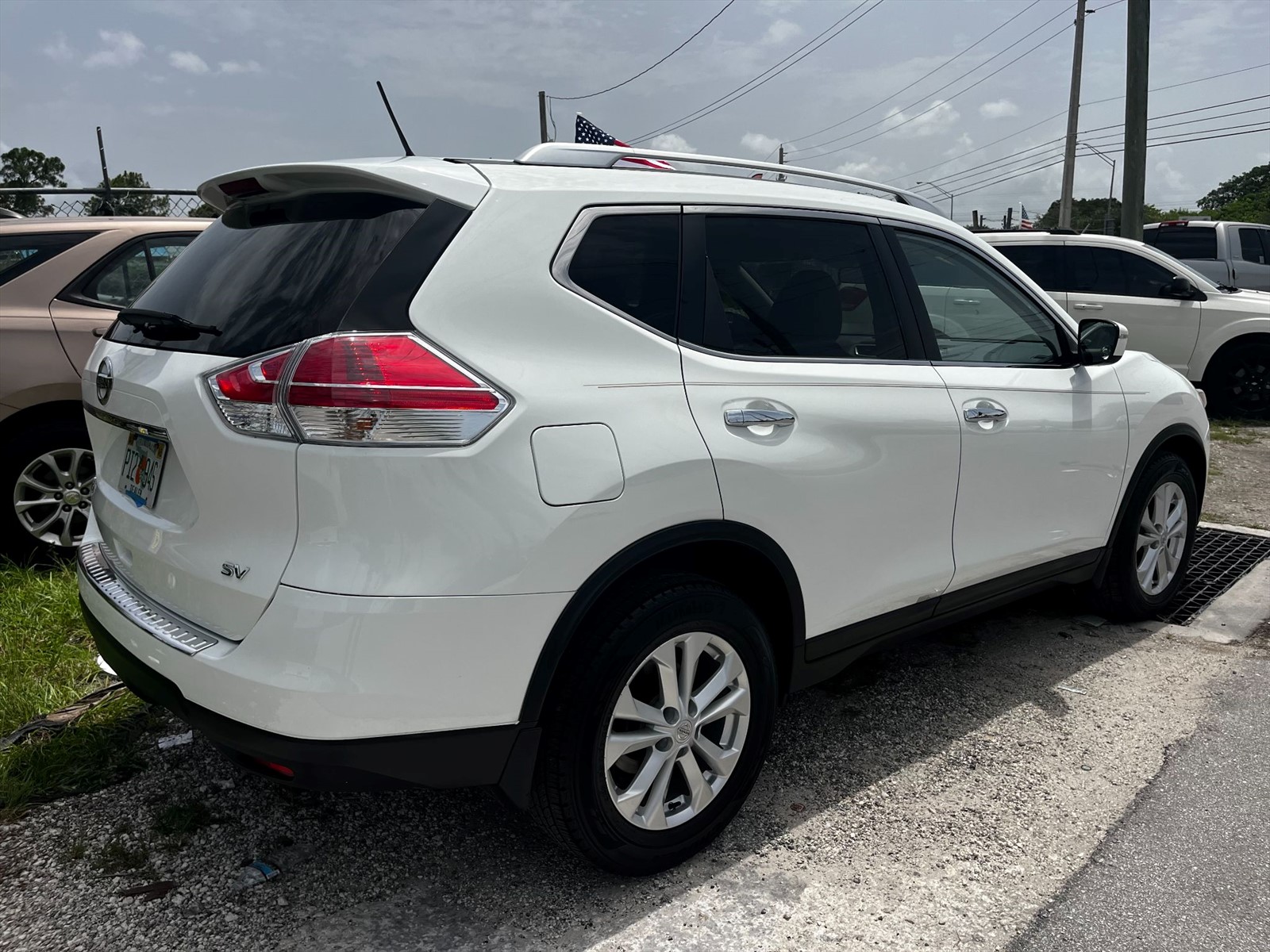 2016 NISSAN Rogue in Princeton, FL