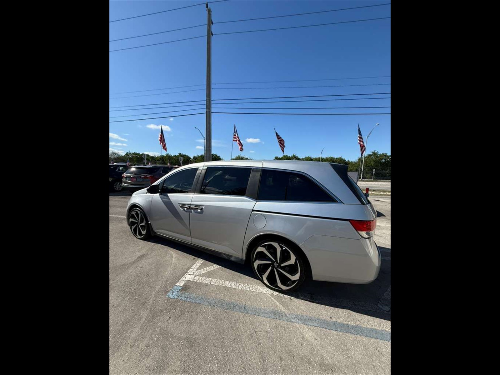 2015 HONDA Odyssey in Princeton, FL