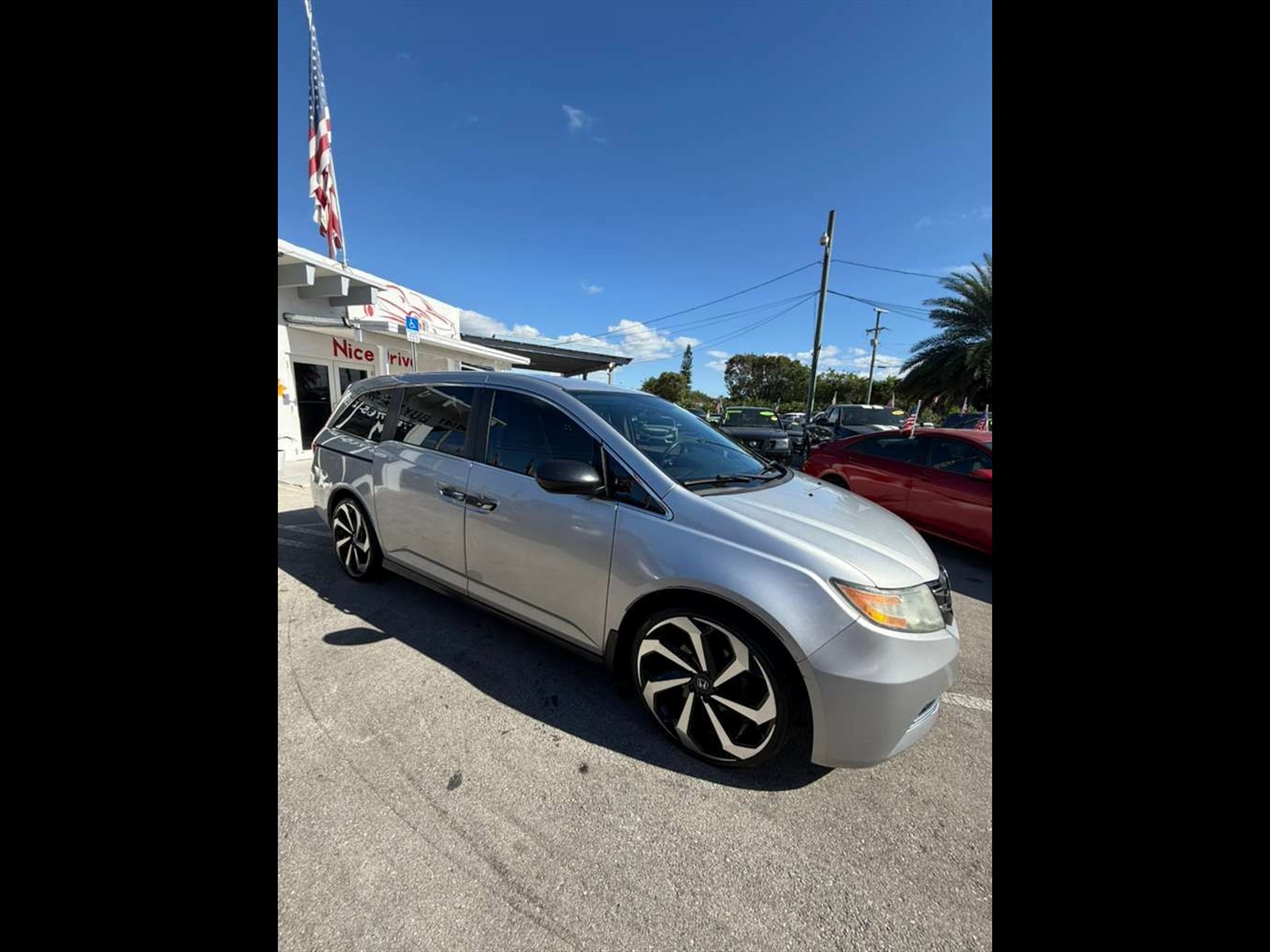 2015 HONDA Odyssey in Princeton, FL