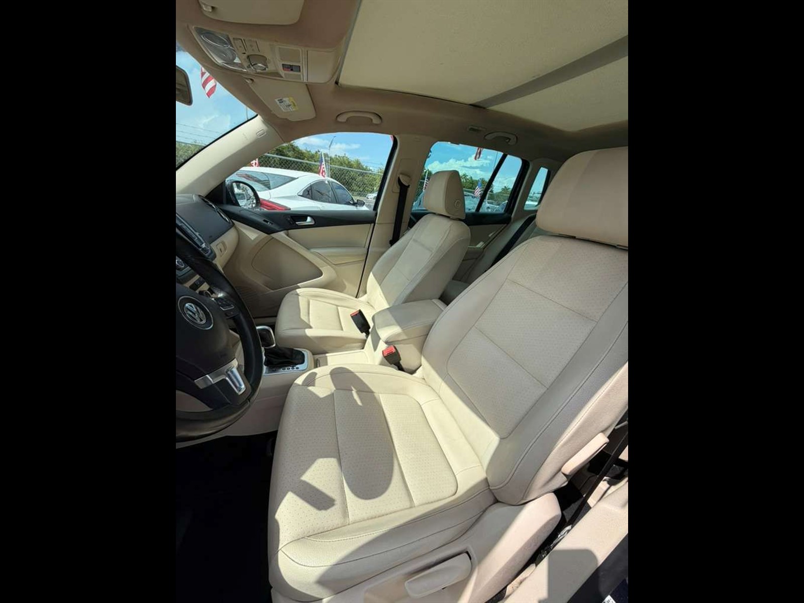 2015 VOLKSWAGEN Tiguan in Princeton, FL