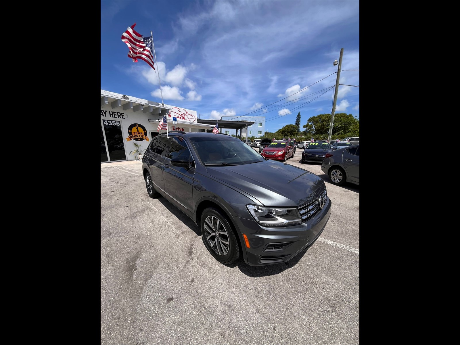 2018 VOLKSWAGEN Tiguan in Princeton, FL