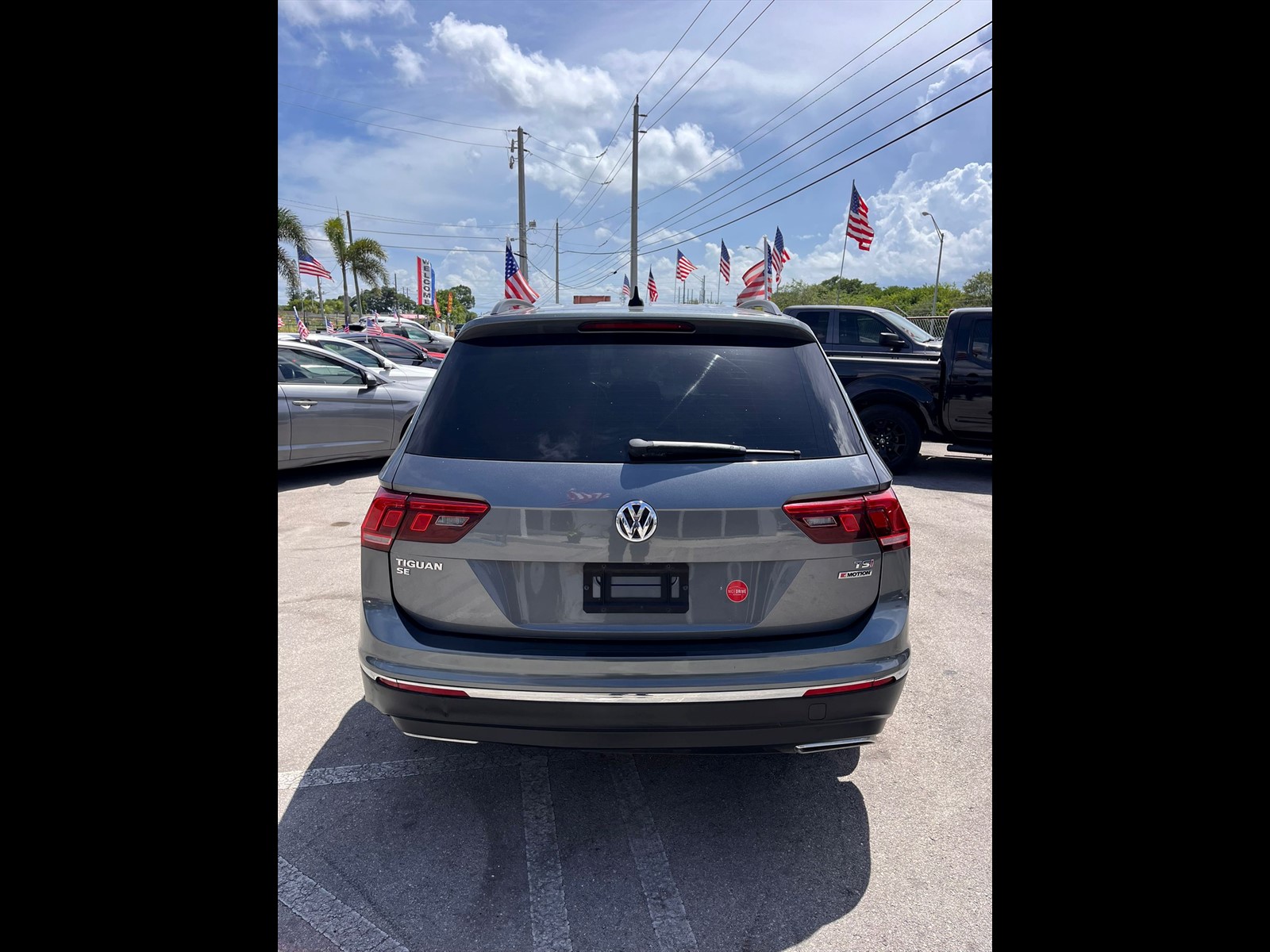 2018 VOLKSWAGEN Tiguan in Princeton, FL