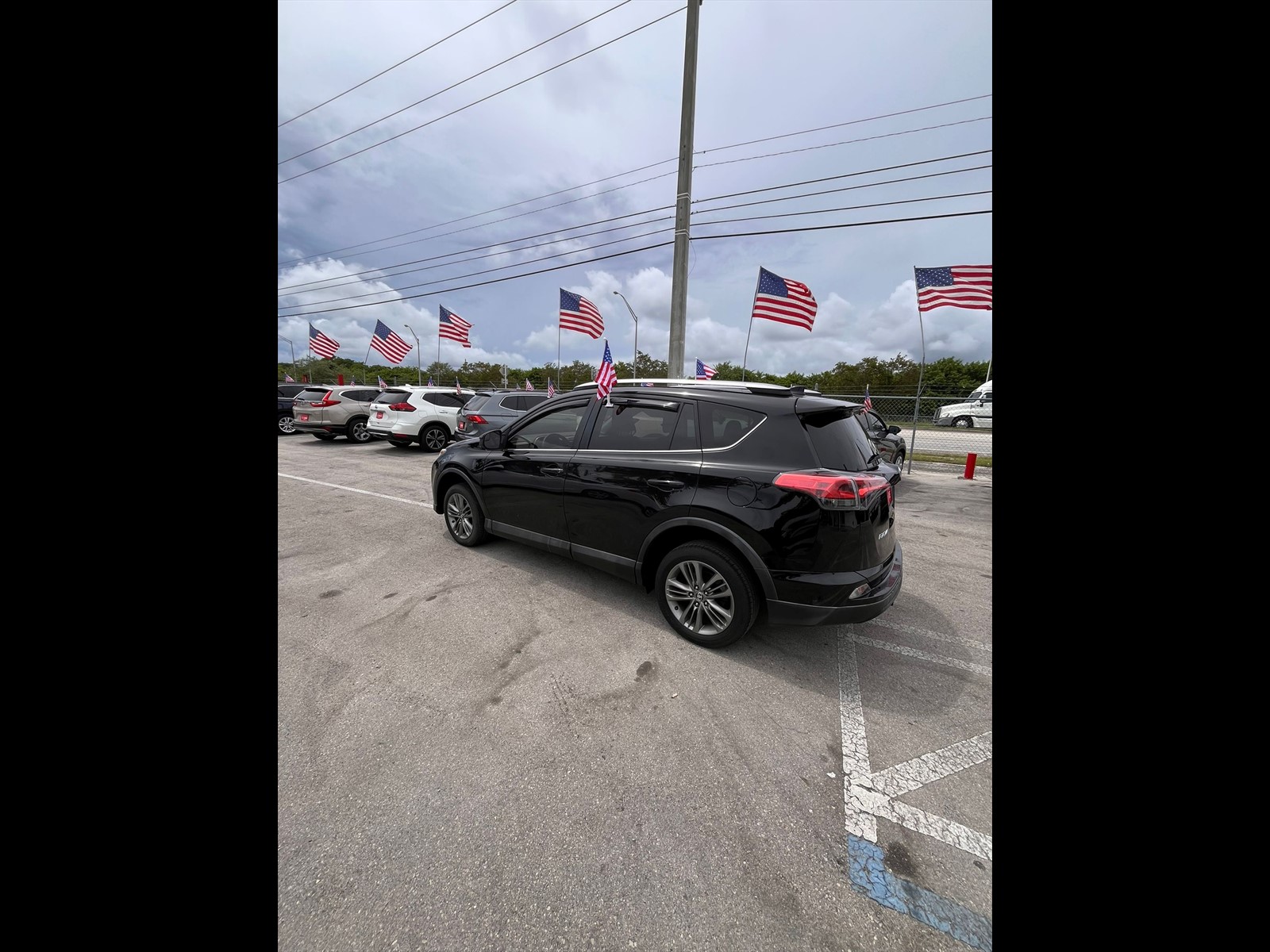 2017 TOYOTA RAV4 in Princeton, FL