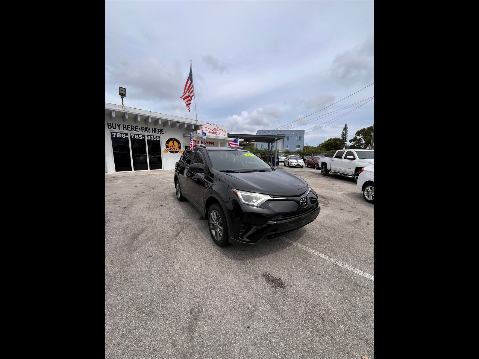 2017 TOYOTA RAV4 in Princeton, FL