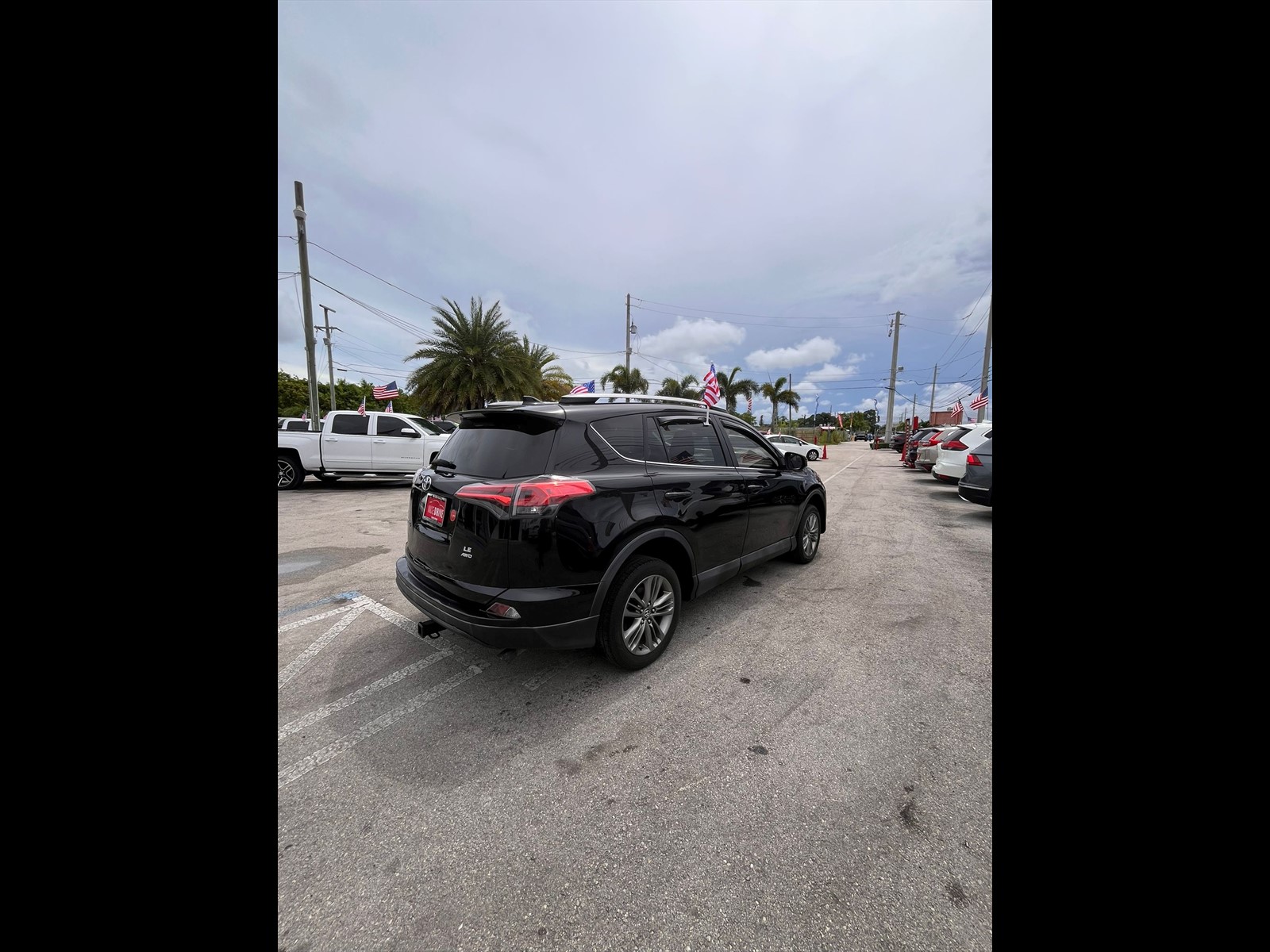 2017 TOYOTA RAV4 in Princeton, FL