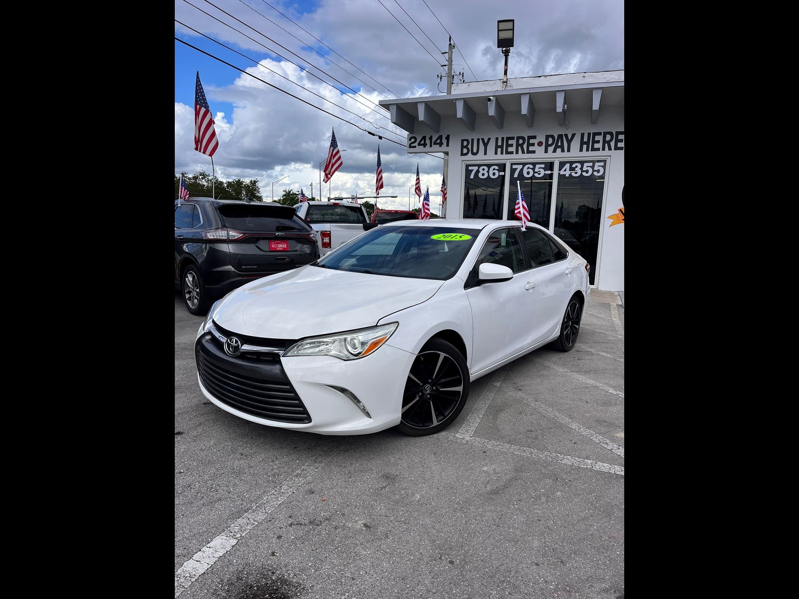 2015 TOYOTA Camry in Princeton, FL