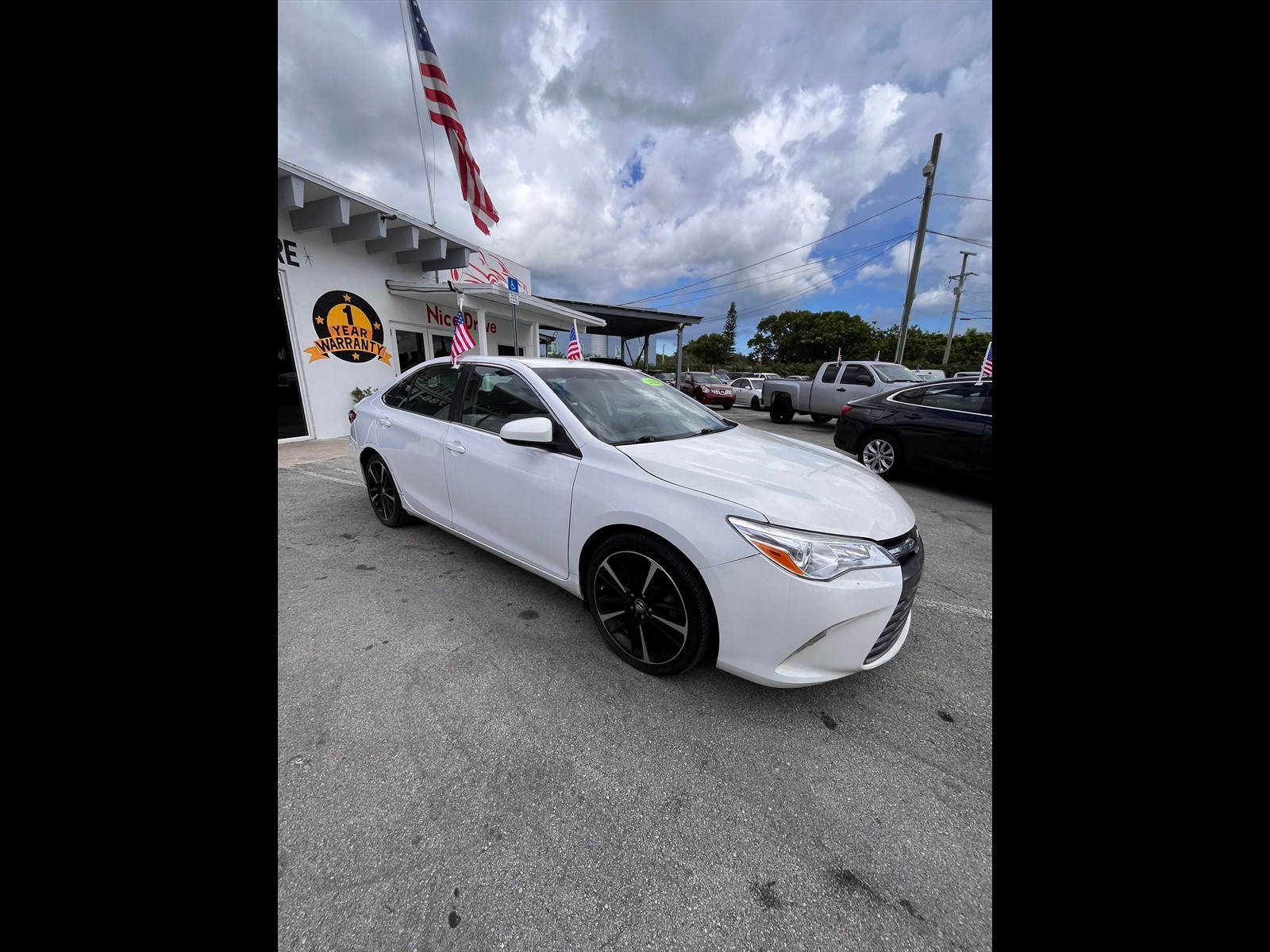 2015 TOYOTA Camry in Princeton, FL