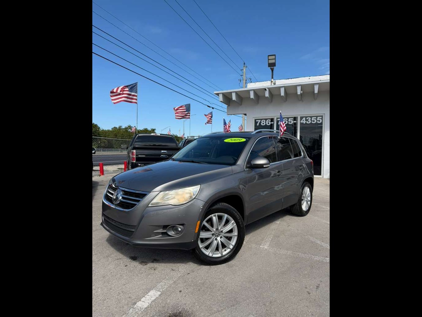 2009 VOLKSWAGEN Tiguan in Princeton, FL