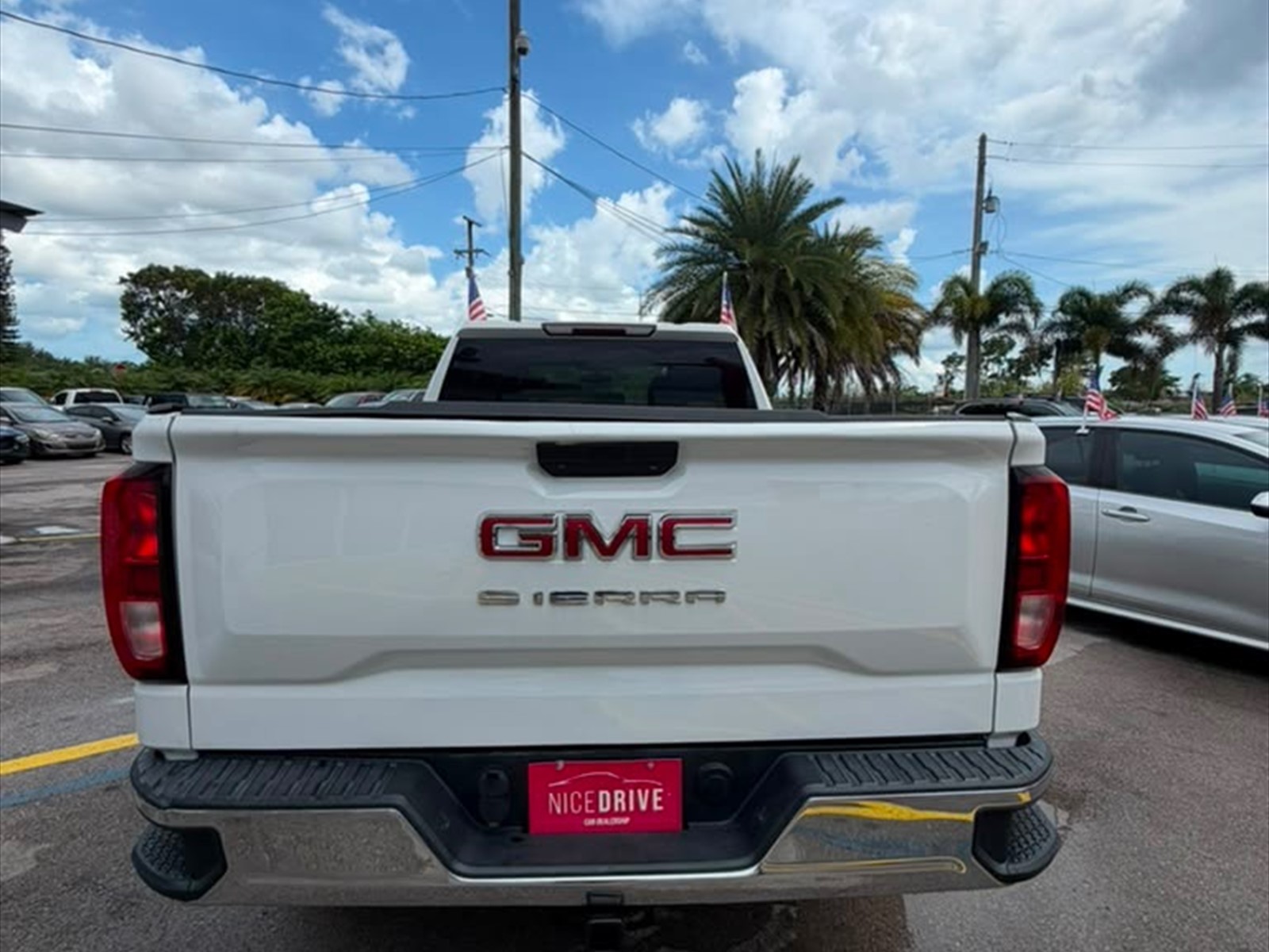 2020 GMC Sierra in Princeton, FL