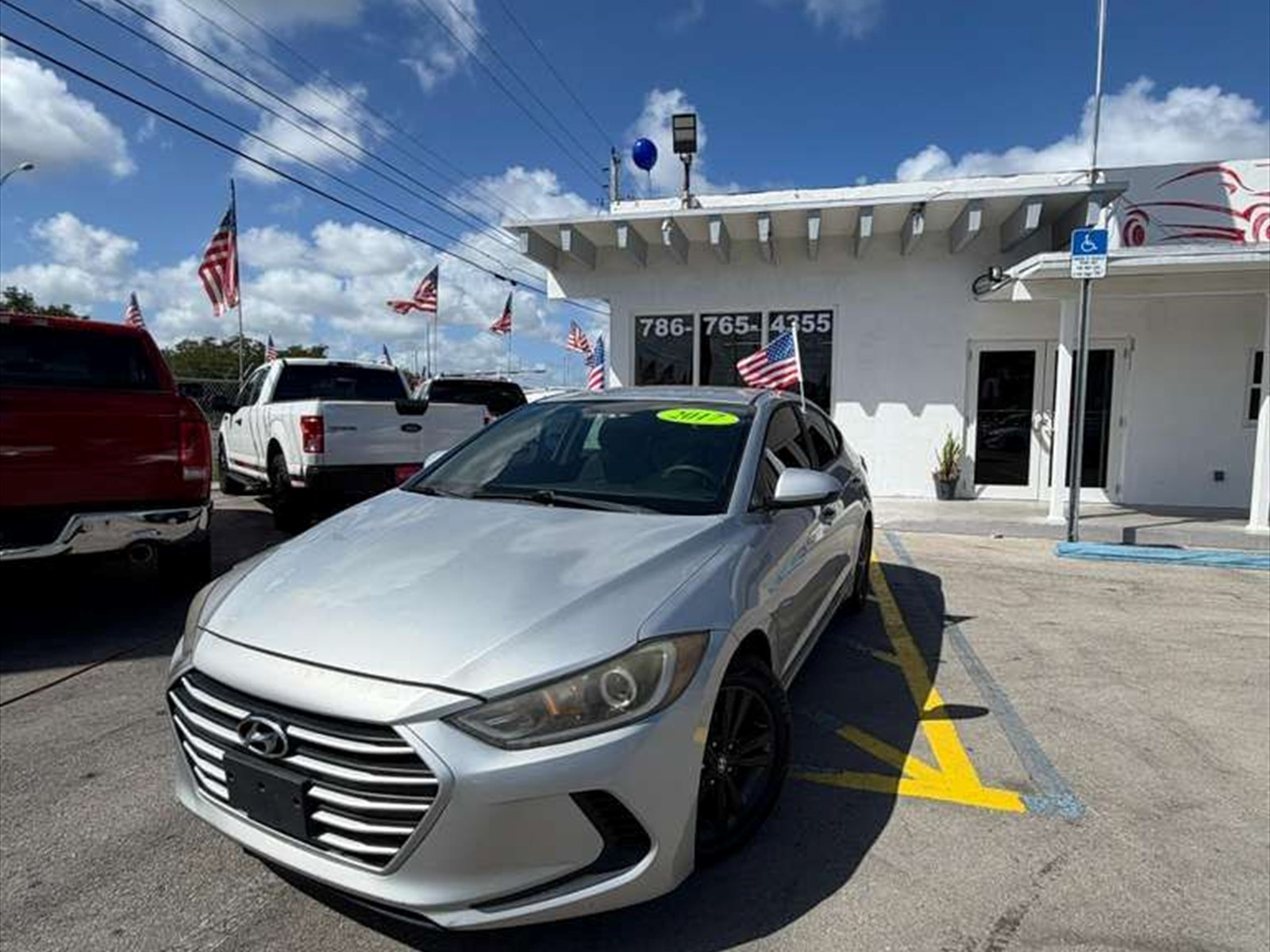 2018 HYUNDAI Elantra in Princeton, FL