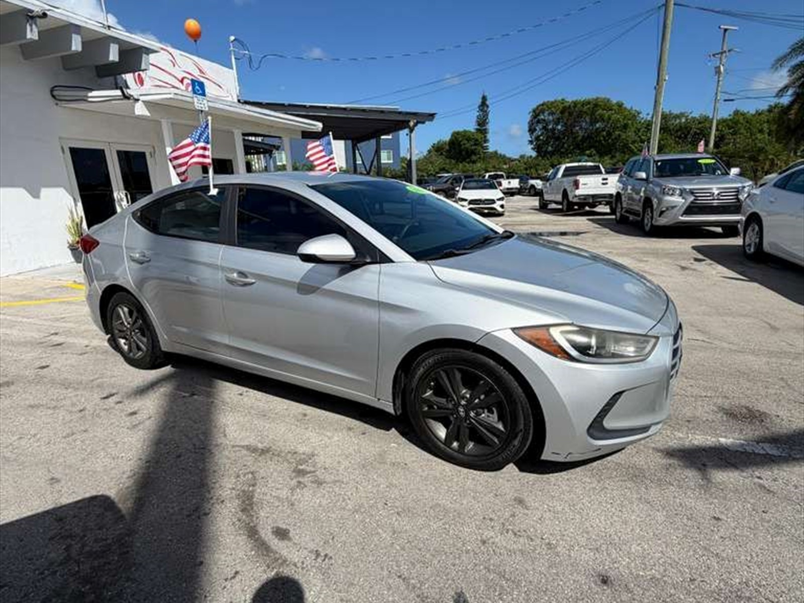 2018 HYUNDAI Elantra in Princeton, FL