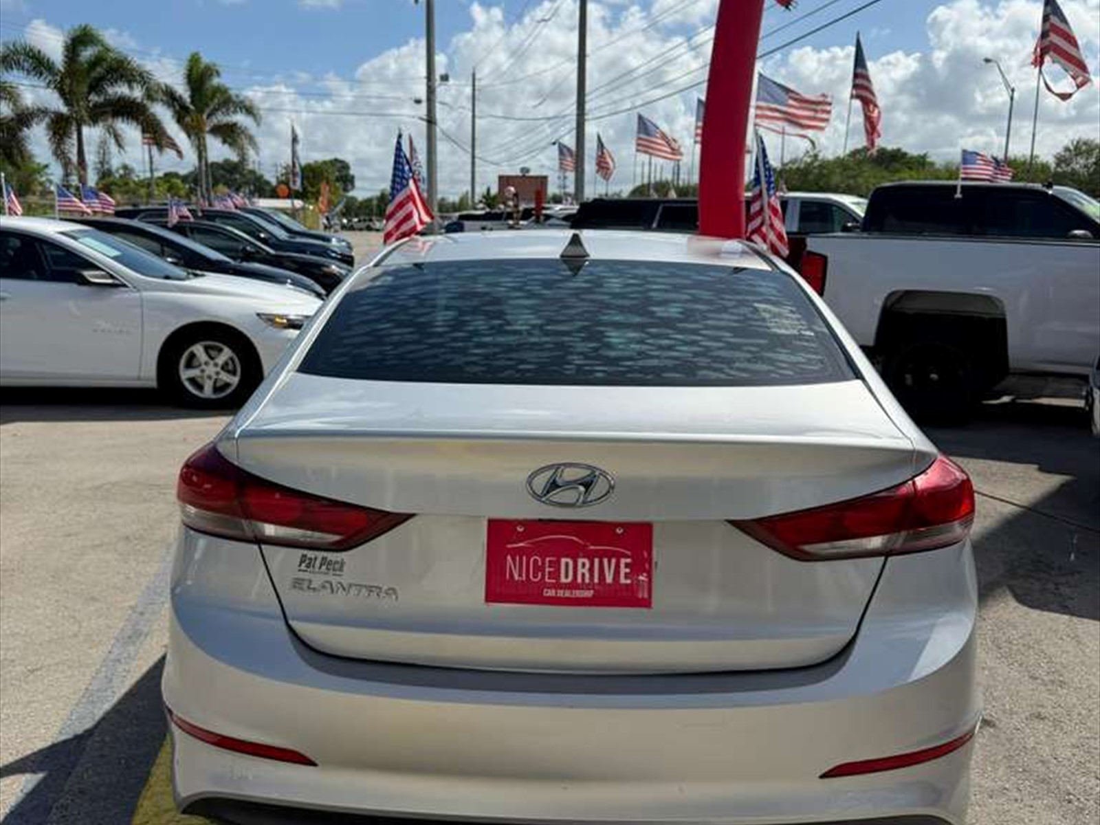2018 HYUNDAI Elantra in Princeton, FL
