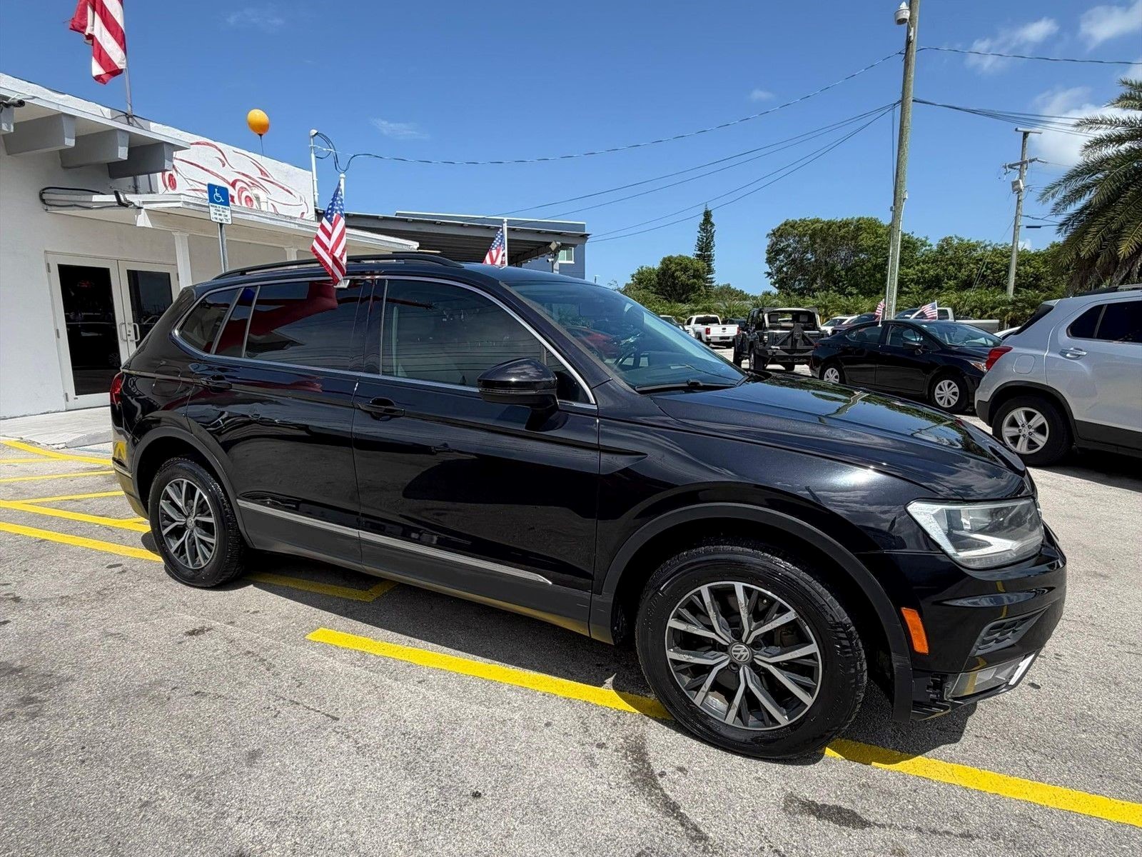 2018 VOLKSWAGEN Tiguan in Princeton, FL